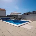 Lumaka Sun Šibenik