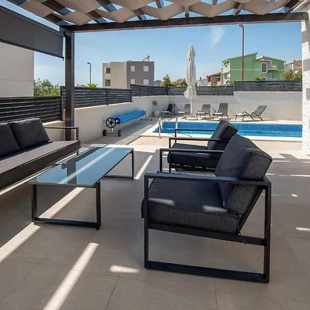 Holiday home Lumaka Sun Sibenik