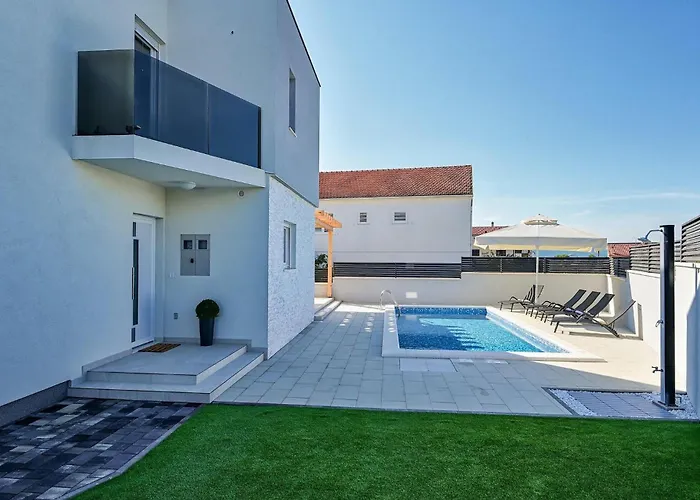 Vakantiehuis Lumaka Sun Šibenik